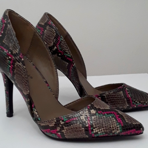 Breckelles Shoes - Breckelles 8.5 heel